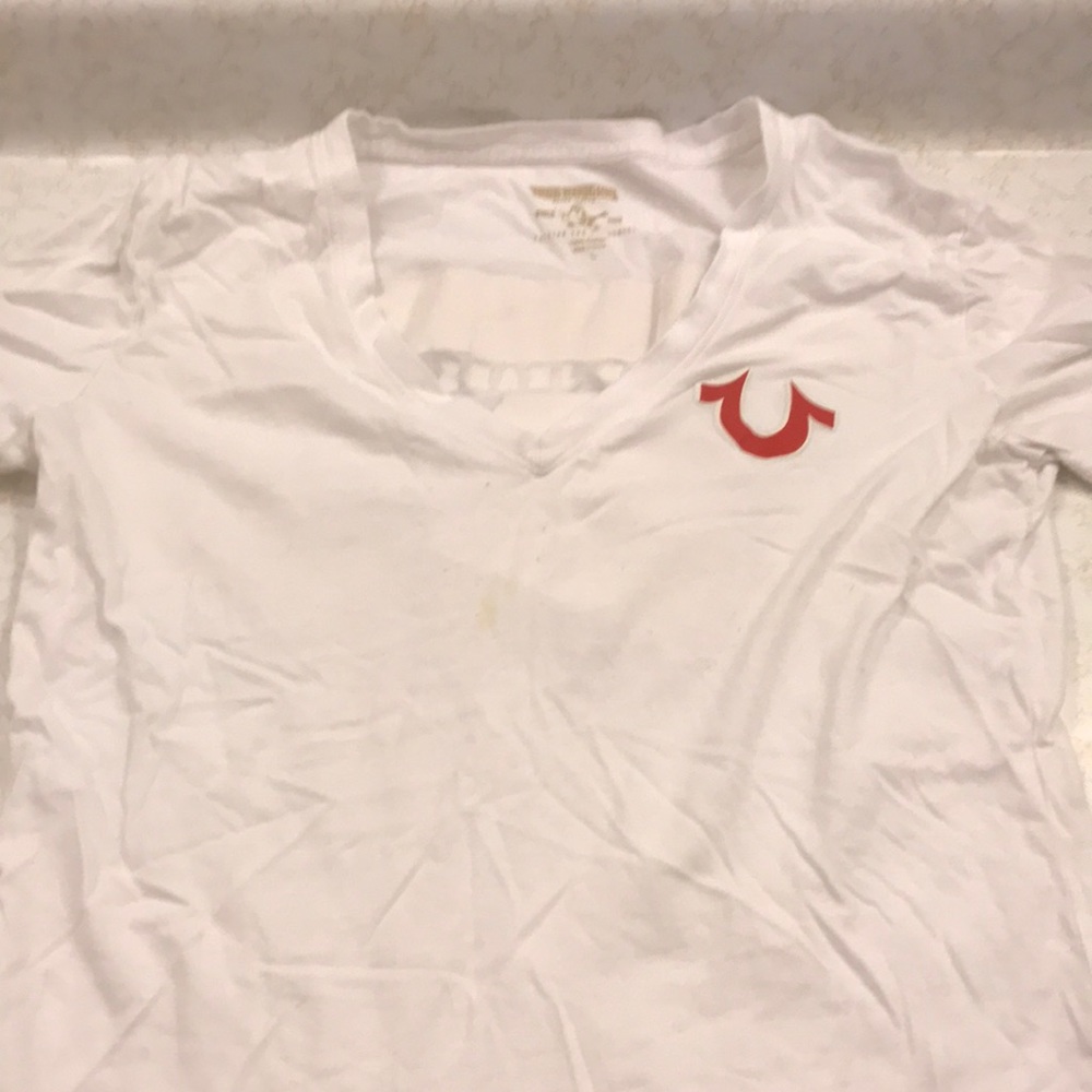 Womens v neck top